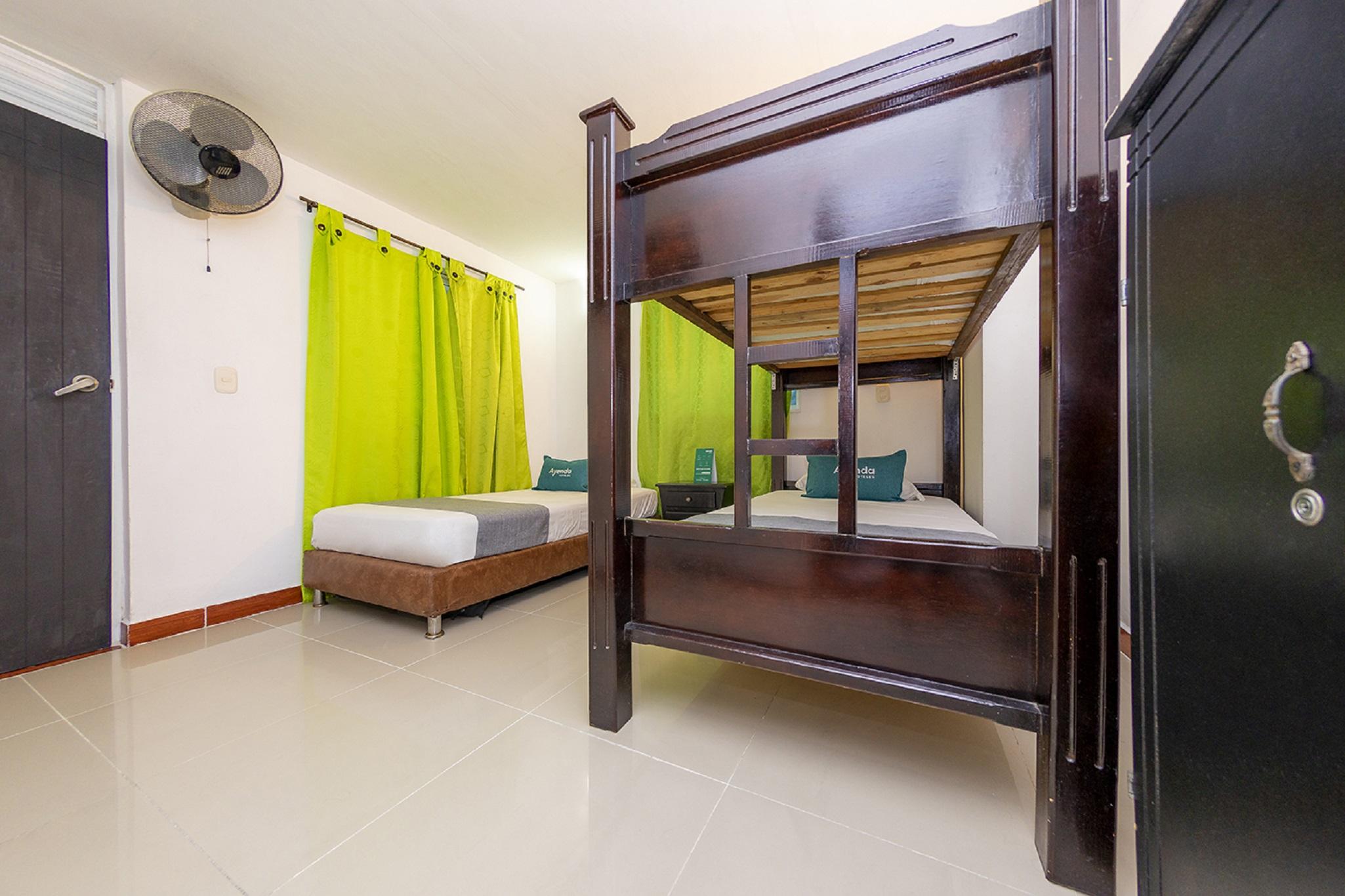 Florida Nueva Hotel 2*